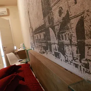 Santa Maria Novella Bed and breakfast