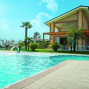 https://locanda-corte-montioni.hotelinveneto.com