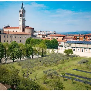 Santa Teresa House Hotel Verona